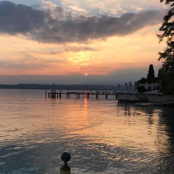 Harmony Lake Sirmione Eksteriør billede